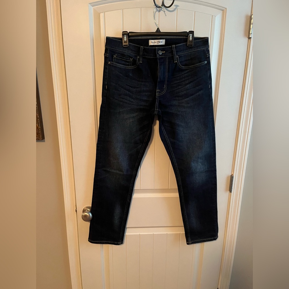 jeans. 32 x 30